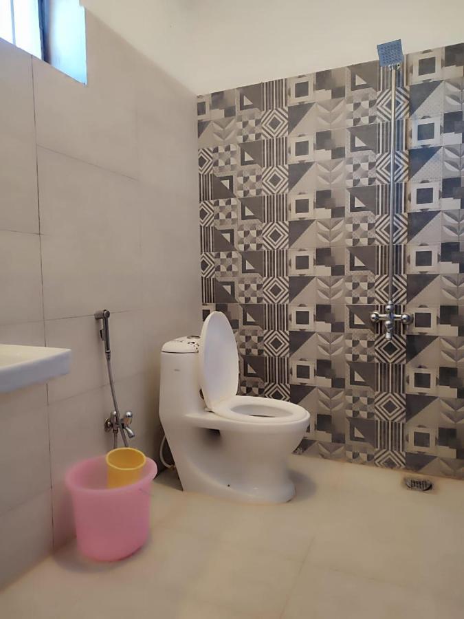 Lavish Residency Guest House Fasial Town ラーワルピンディー エクステリア 写真