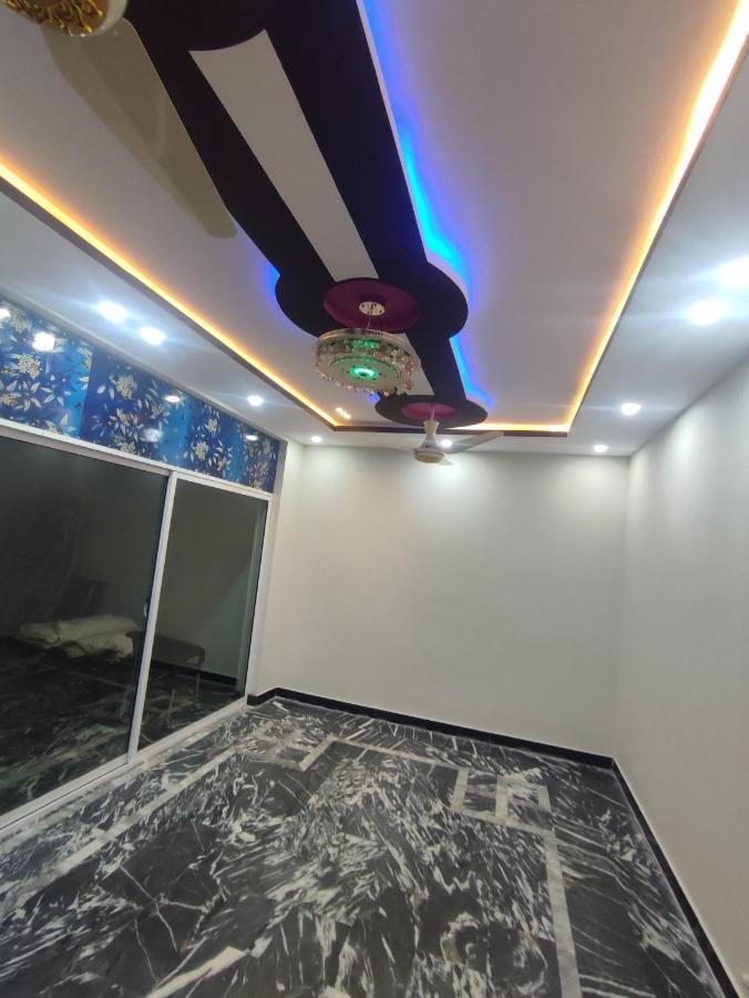 Lavish Residency Guest House Fasial Town ラーワルピンディー エクステリア 写真